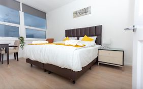 One Bedroom Serviced Apartment Smethwick Flat 314